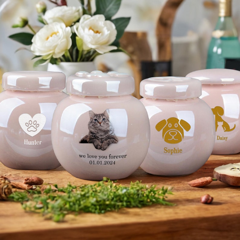 Personalized Pet Urn: A handcrafted memorial for a beloved pet | Custom engraving available-Pet Loss Gifts-Unique Pottery Urn-Gifts for Pets