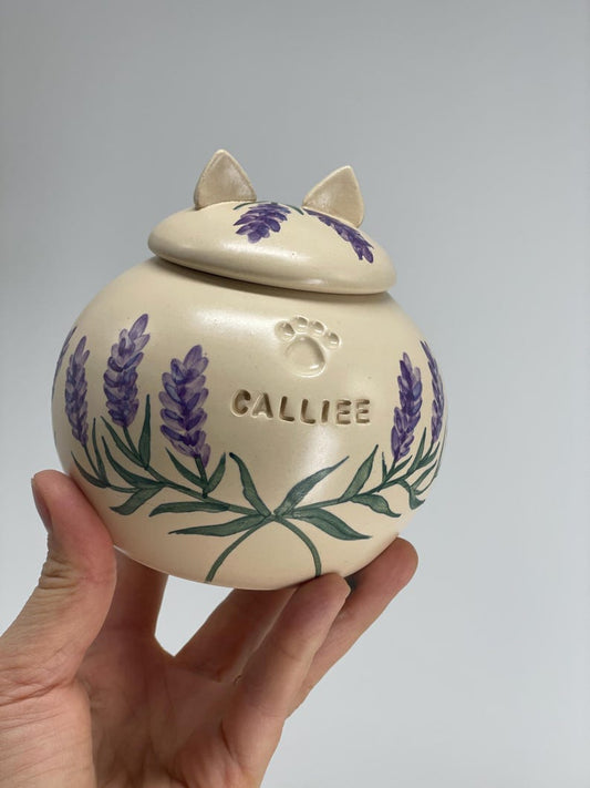 Lavender pet Urn, cat urn, Ceramic Urn for Ashes, simple pet urn