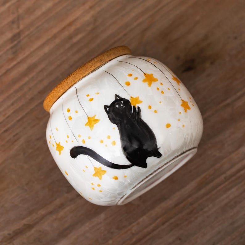 Handpainted Cat in the Starry Sky Pet Urn Personalized Ceramic Crystal Flower Pet Urn Souvenirs with Engraved Date